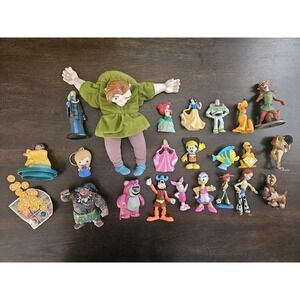 Disney Characters Lot Of 22 Action‎ Figures 1990's - Current Toys Figurines
